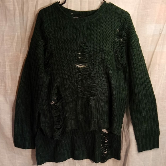 runway 7 Sweaters - Runway NWOT 7 dark green sweater with open places